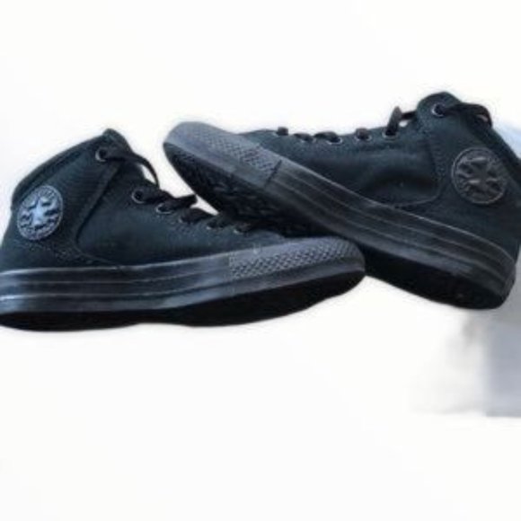 SOLD Converse | High Top Sneakers size 6 - Picture 4 of 7